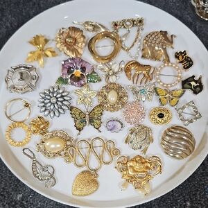 Gold and Silver Brooch LOT~32pc